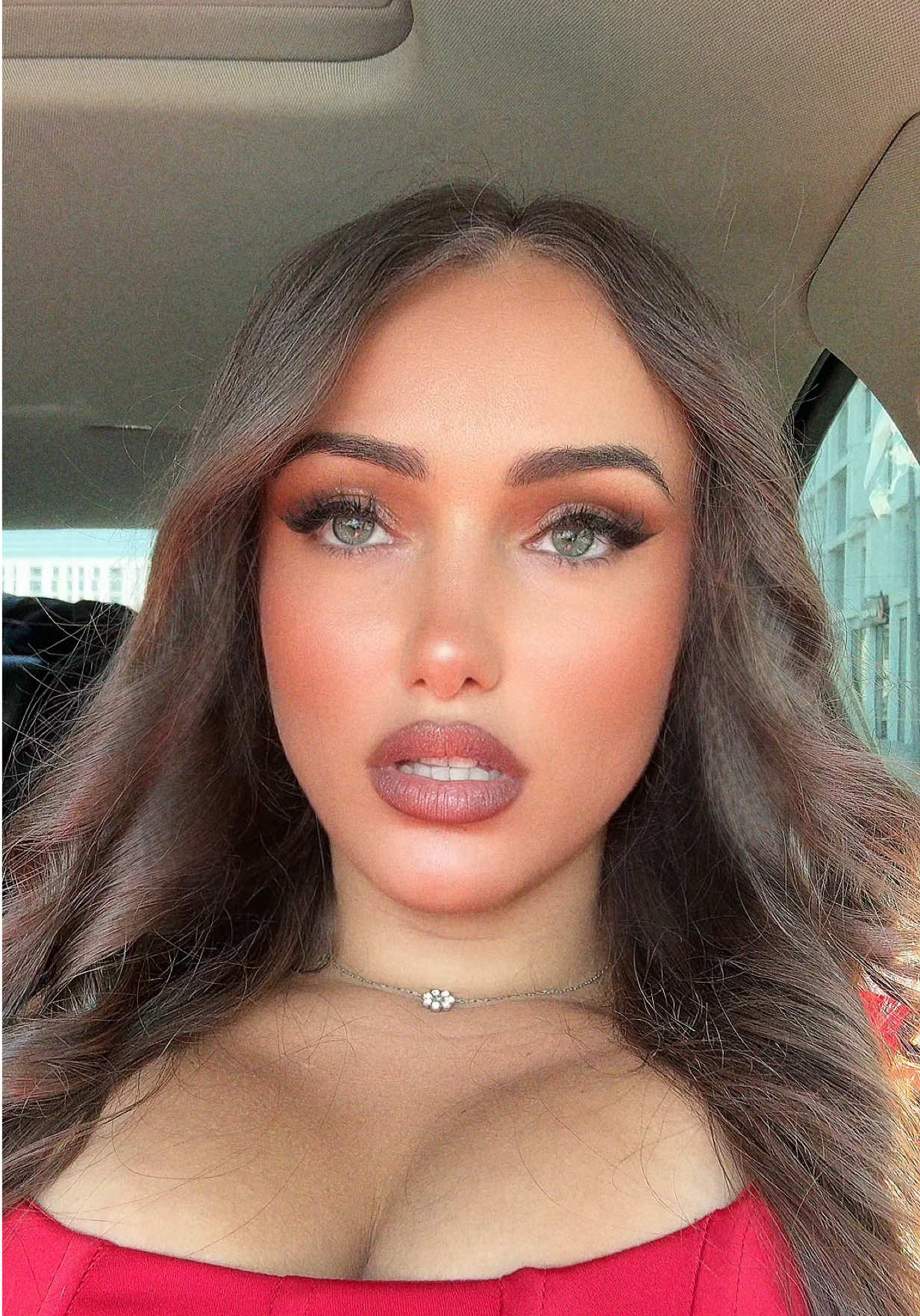 @ersiola__
