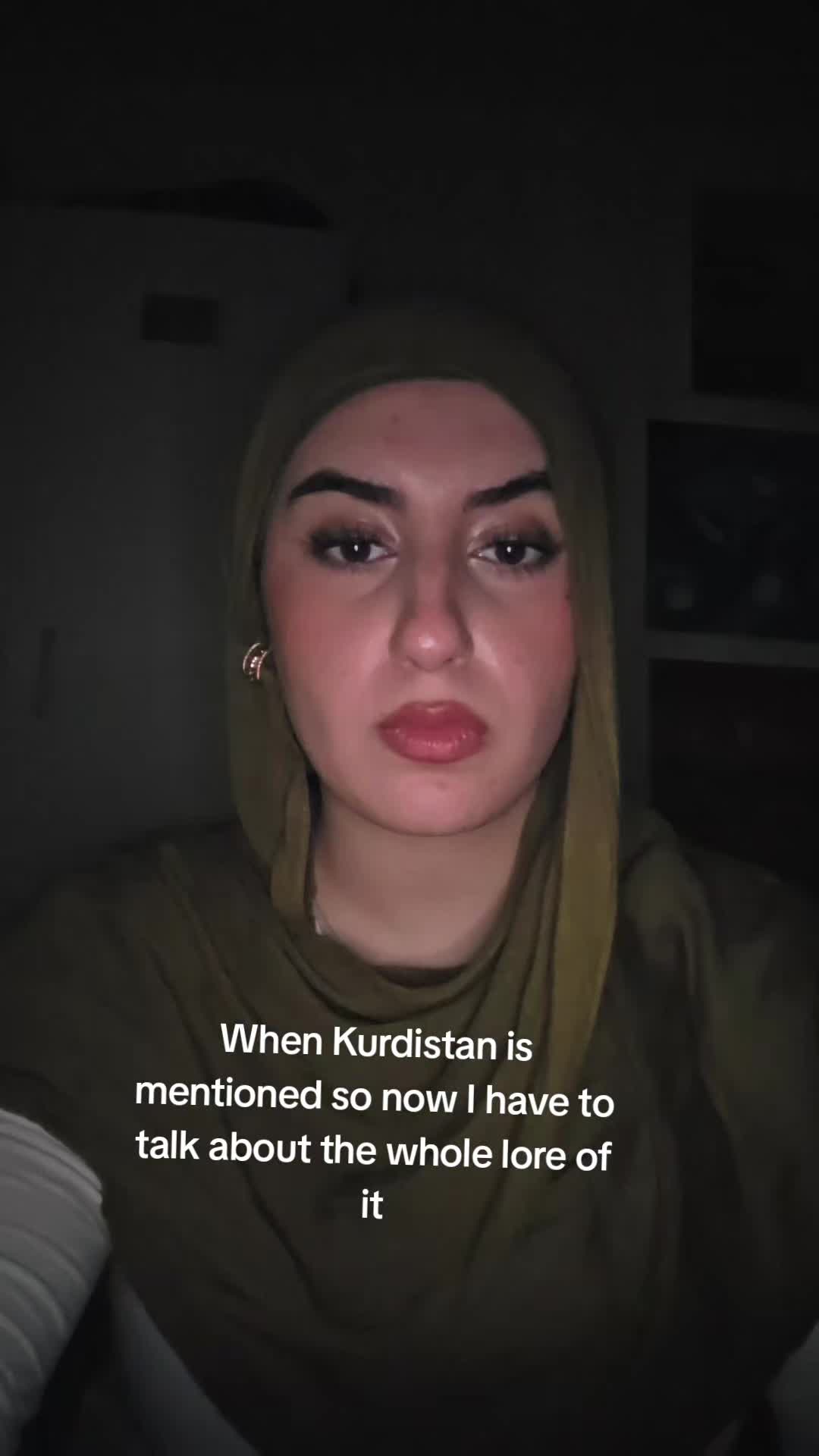@✹