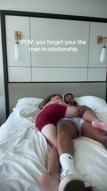 @itsdustin