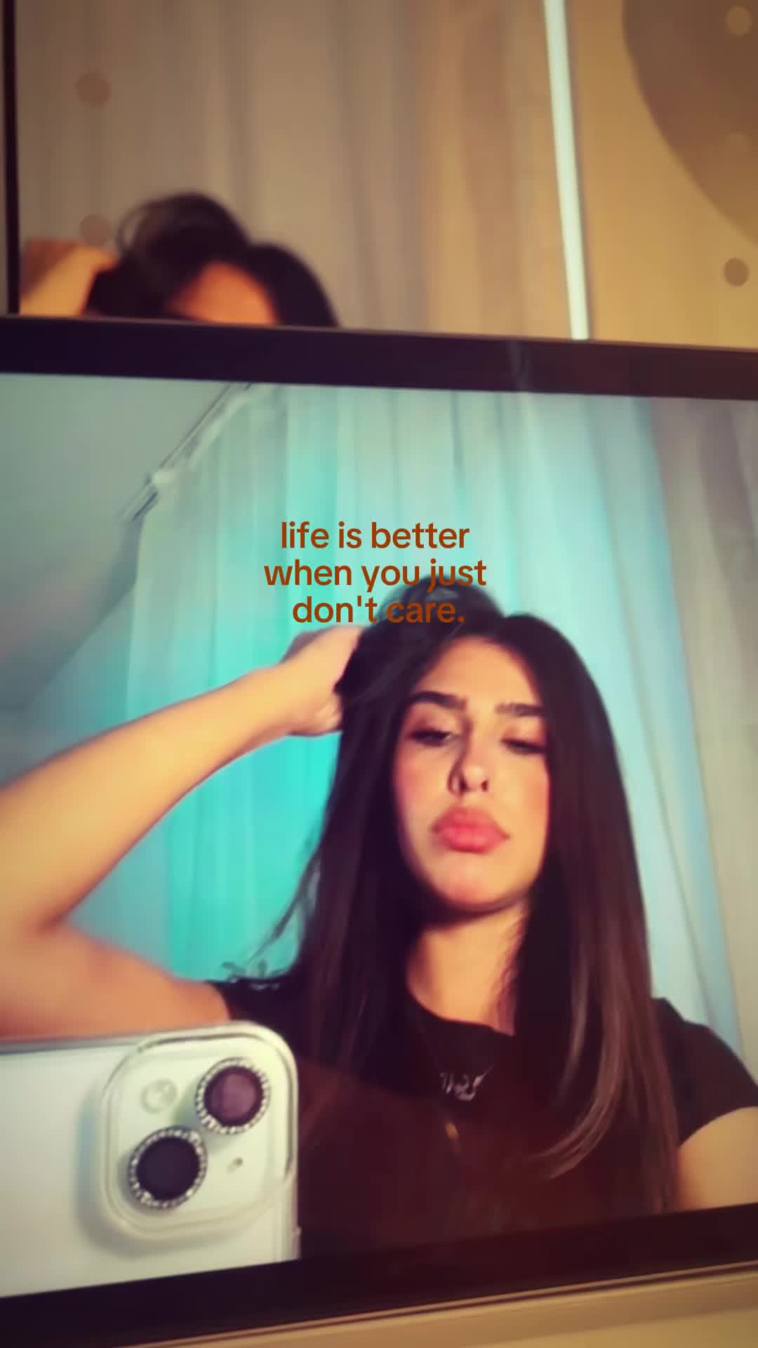 @Asal🍫