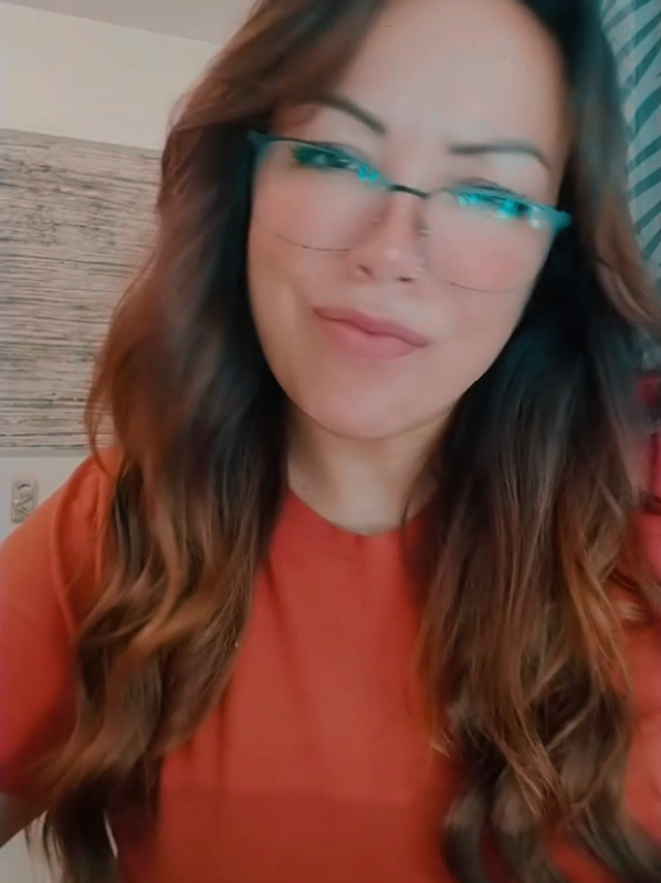 @💖 ɐɔıssǝſ 💖