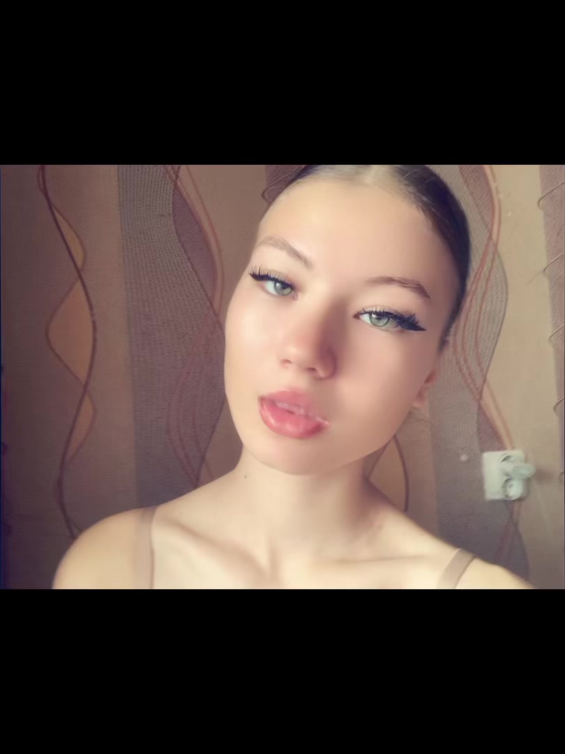 @Юлия 💋