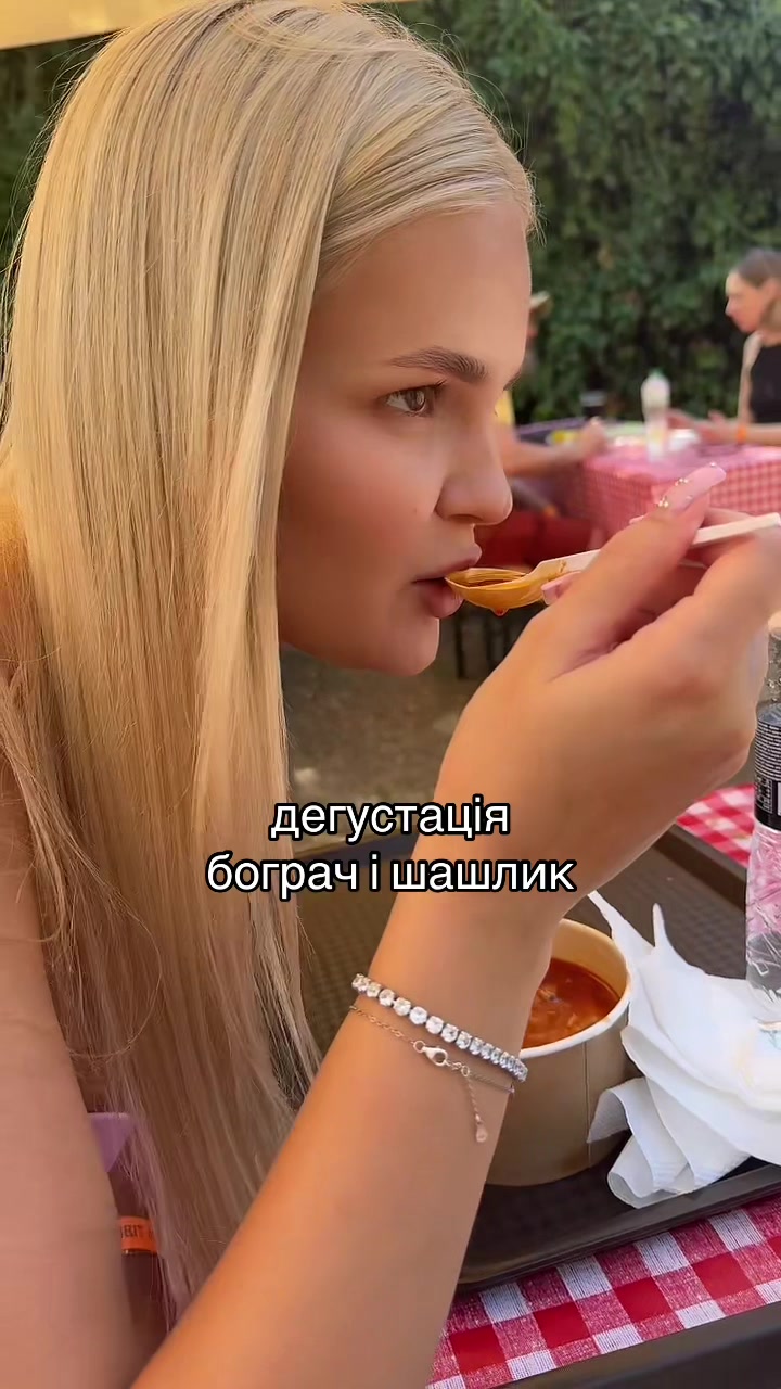 @Opia