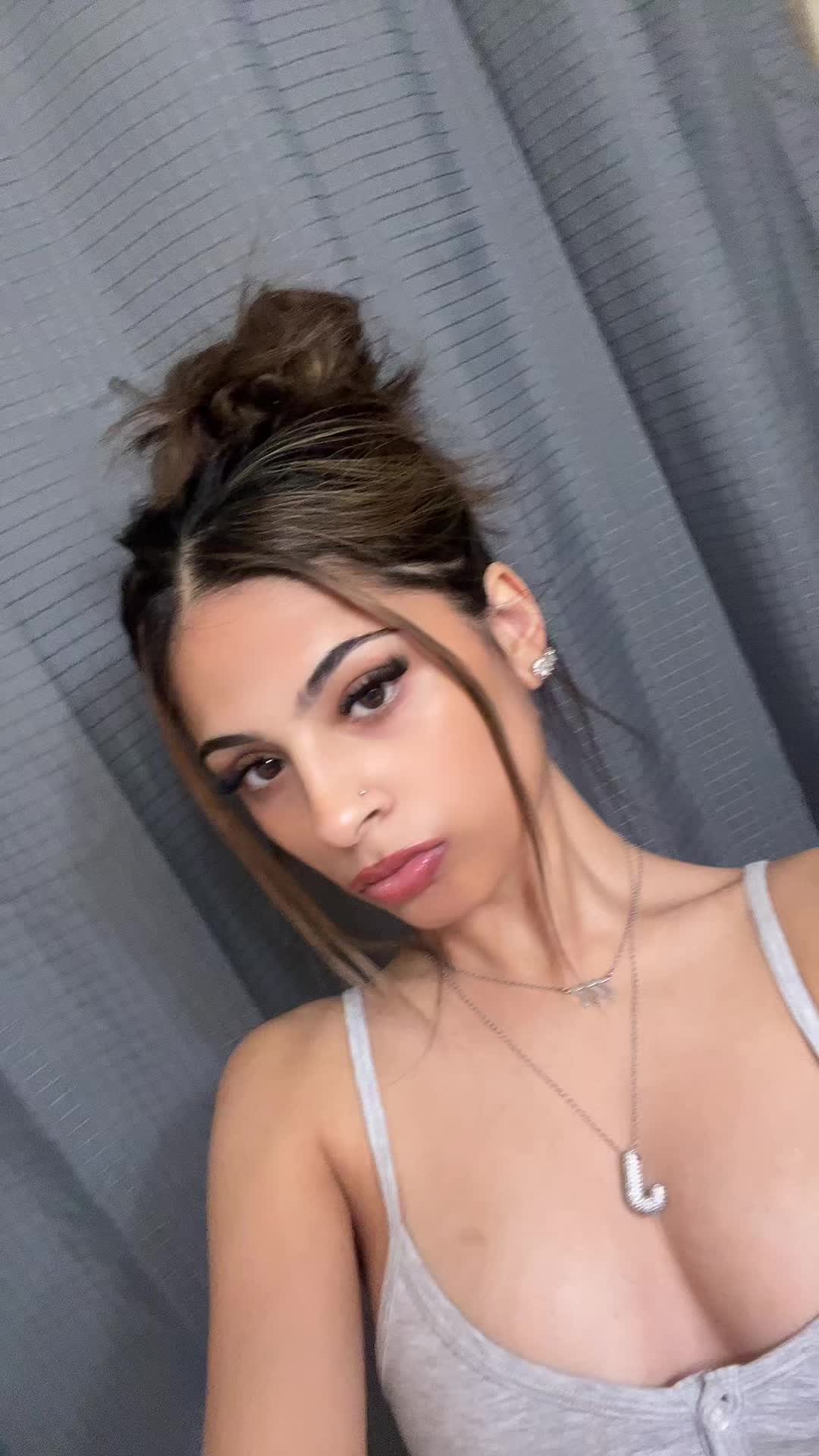 @777