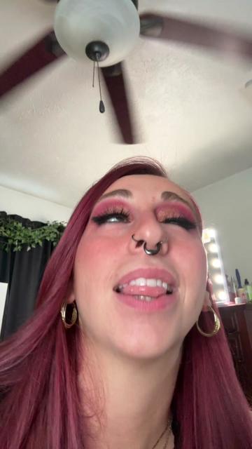 @Courtneyyy🦄