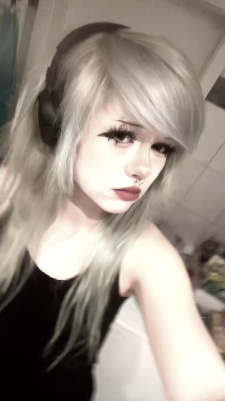 @marylin