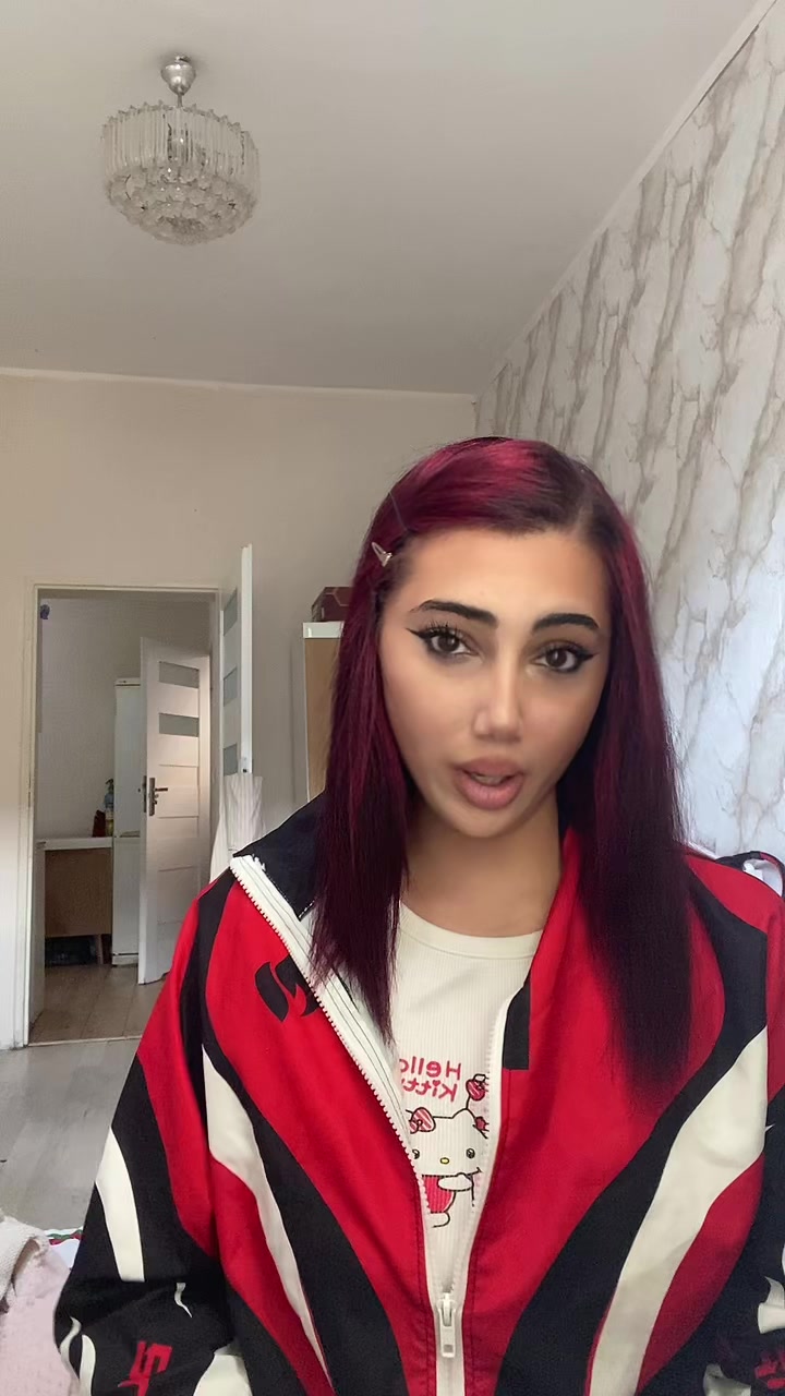 @Angela