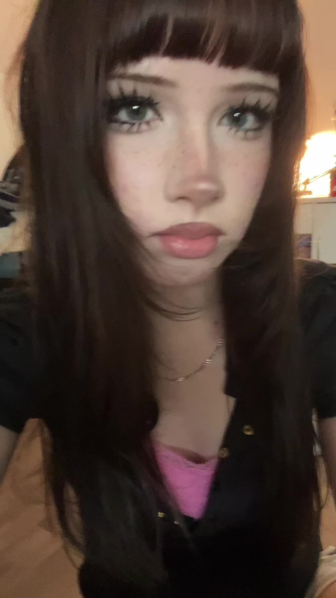 @nicole