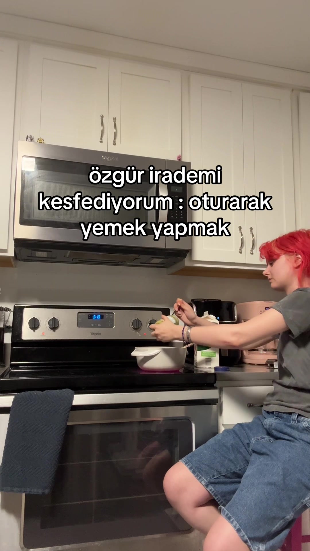 @nazhyde