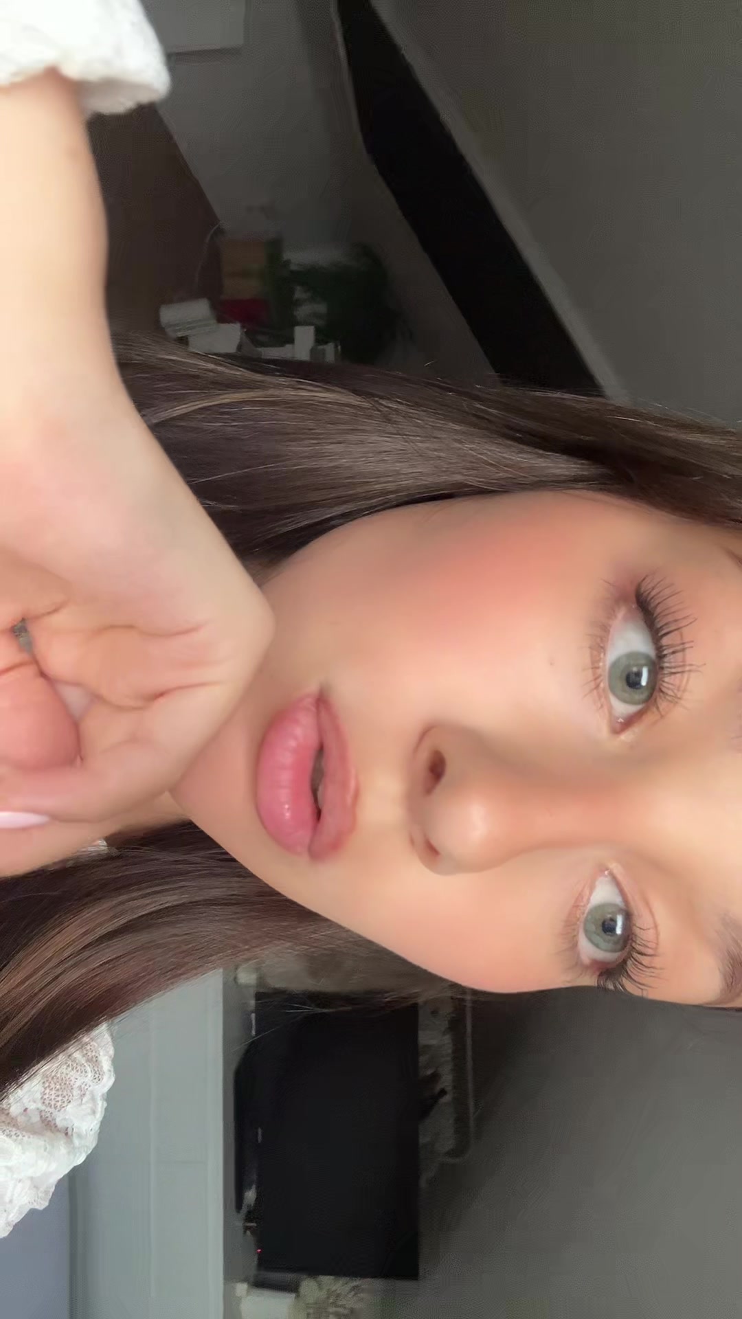 @jolie_zlr