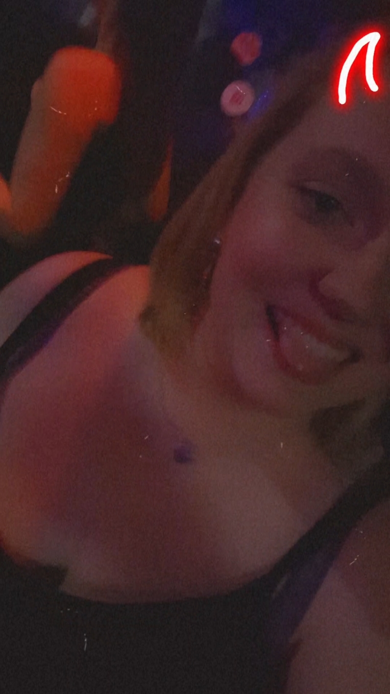@Lauriiiiii__