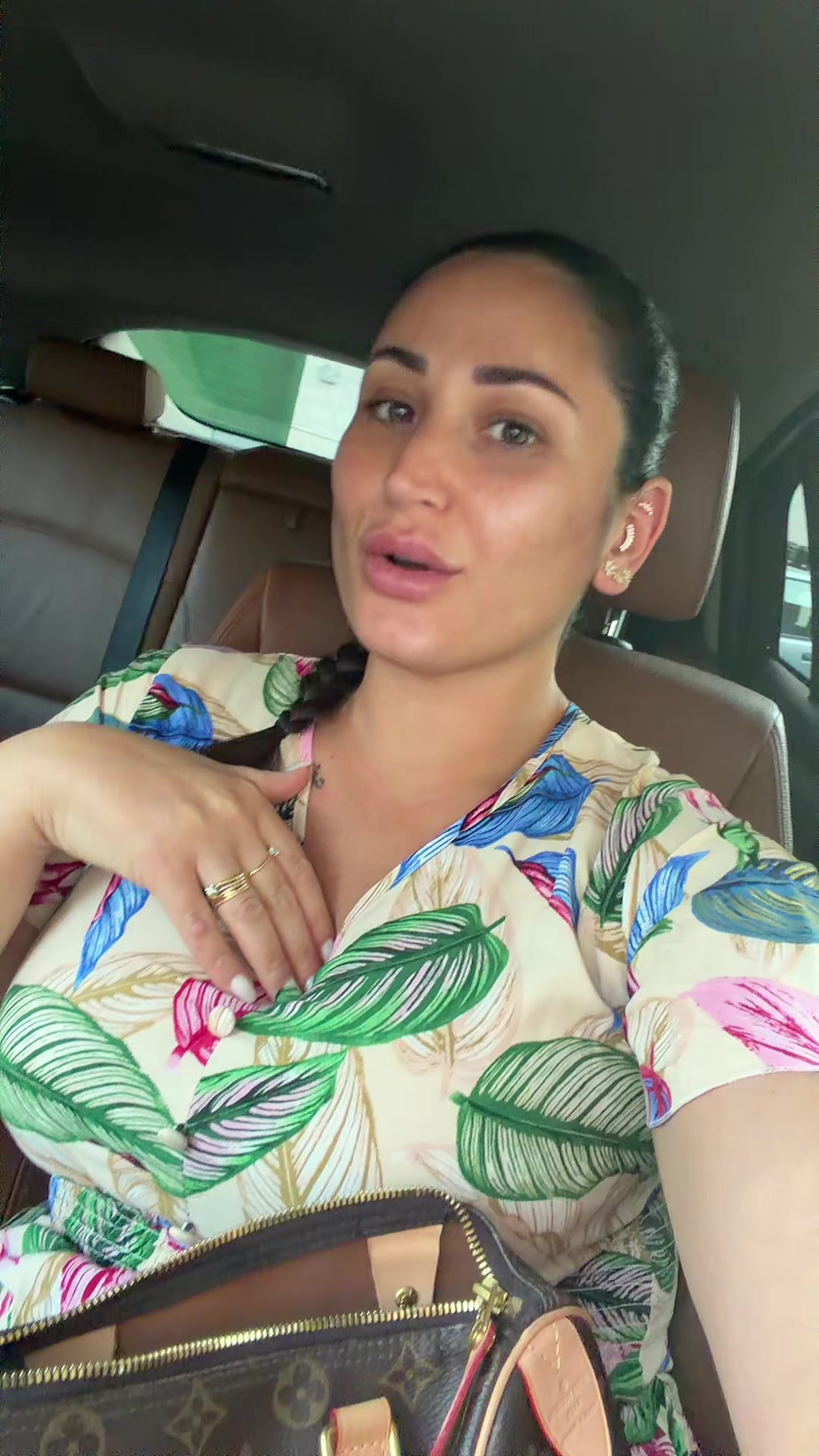 @melania bastelli