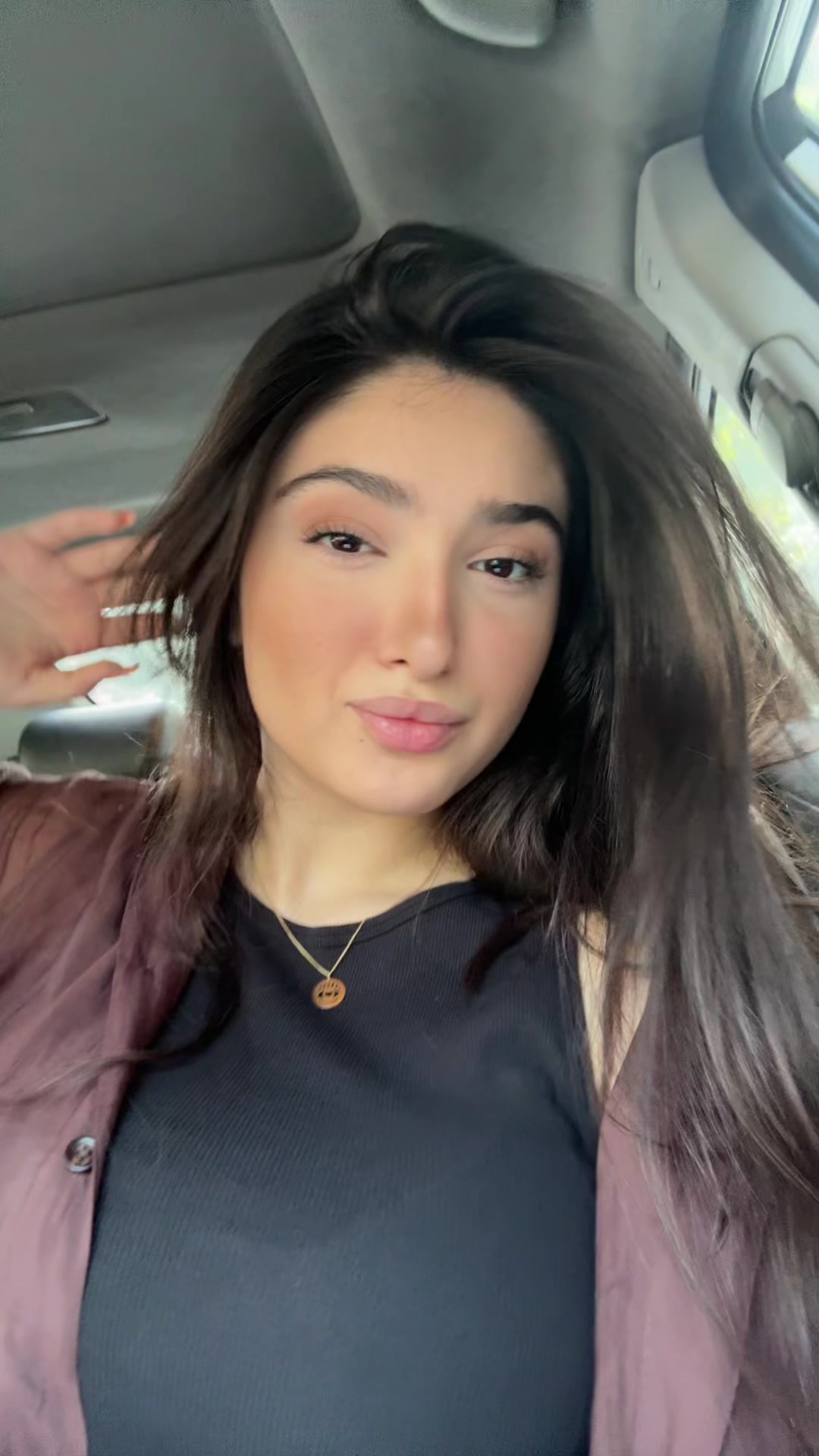 @Sharin.z