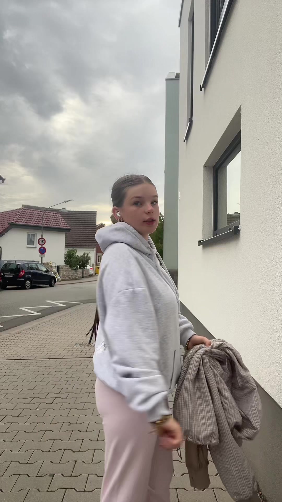 @flo🎞️🎶