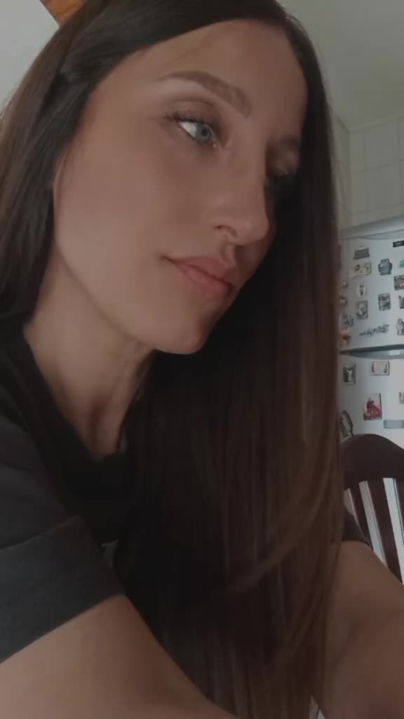 @Melly❤️🔥