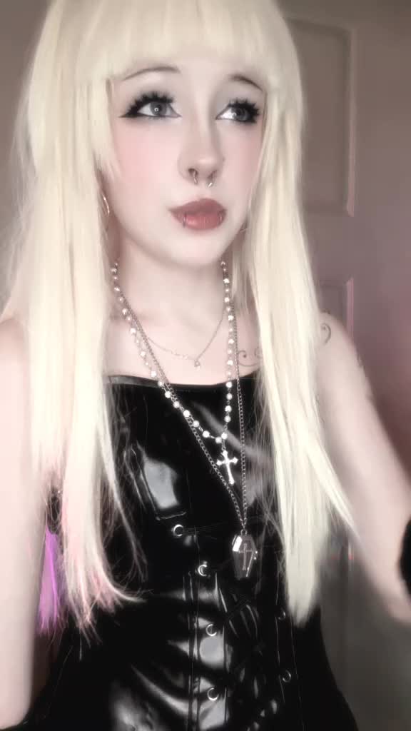 @⋆。‧˚𝔖𝔢𝔯𝔢𝔫𝔢˚‧。⋆