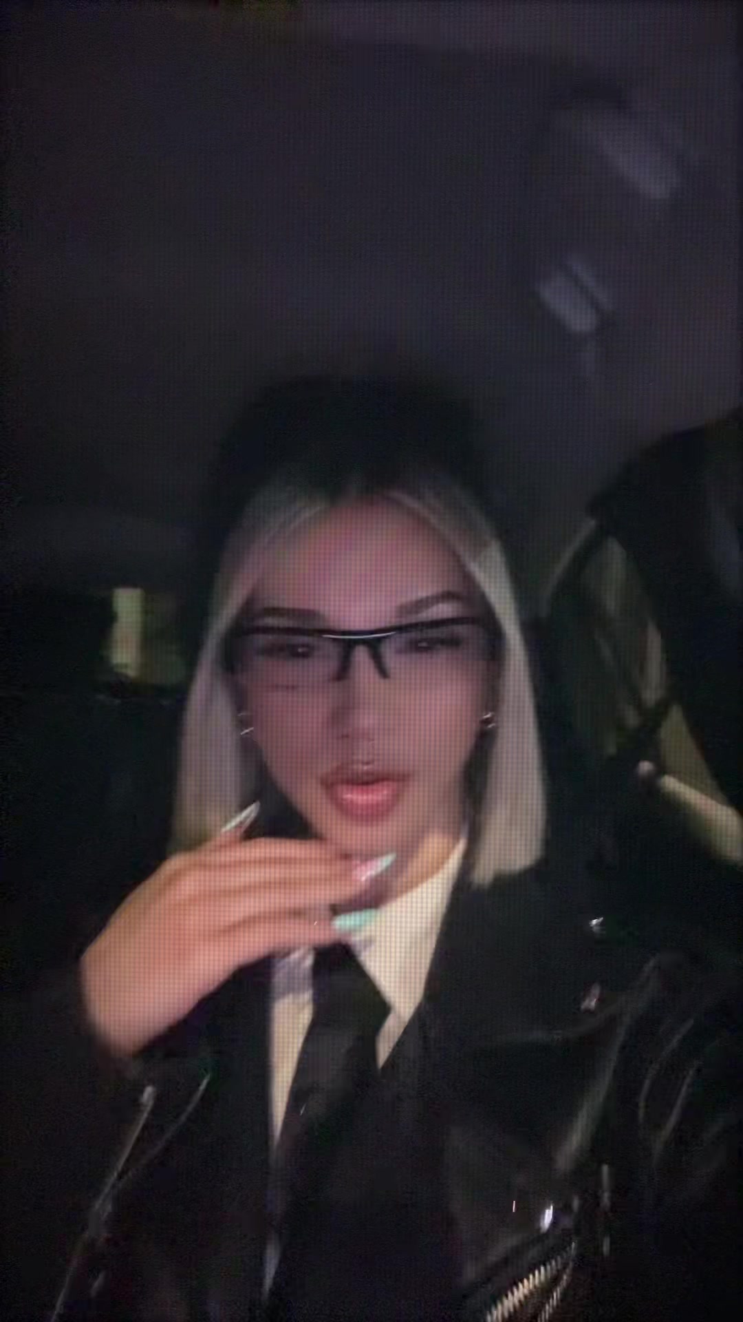 @🌑