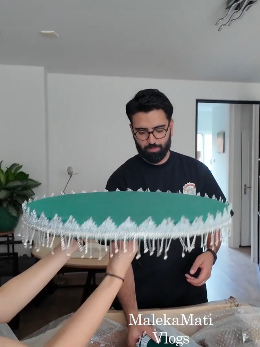 @ArosiCreations