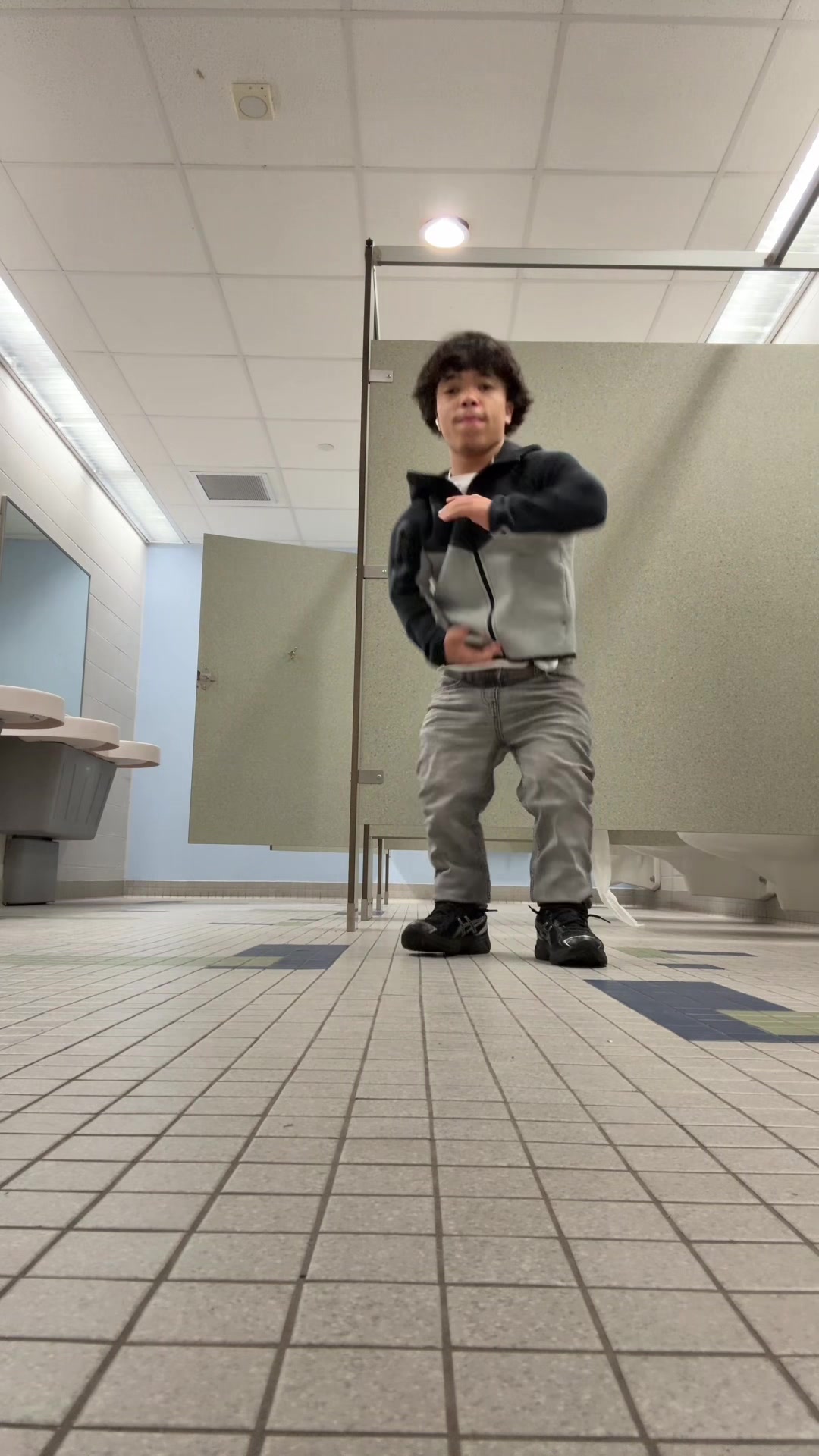 @Abucczx🍼