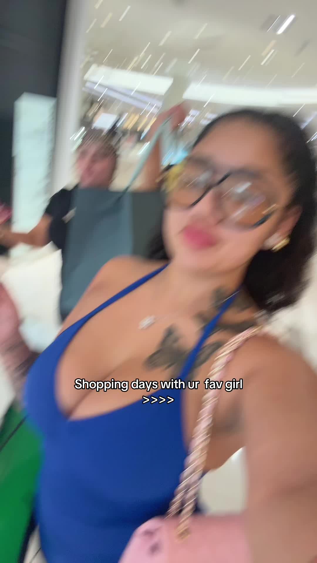 @Daysidukesho