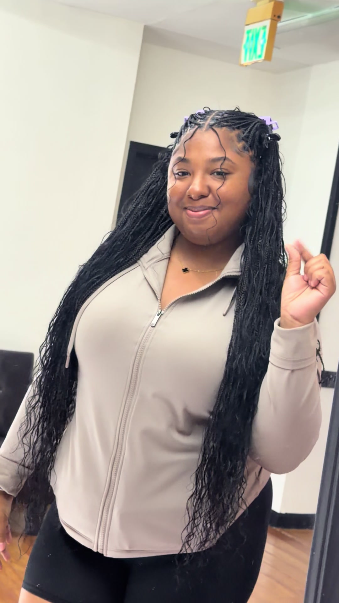 @knicolebraidbar