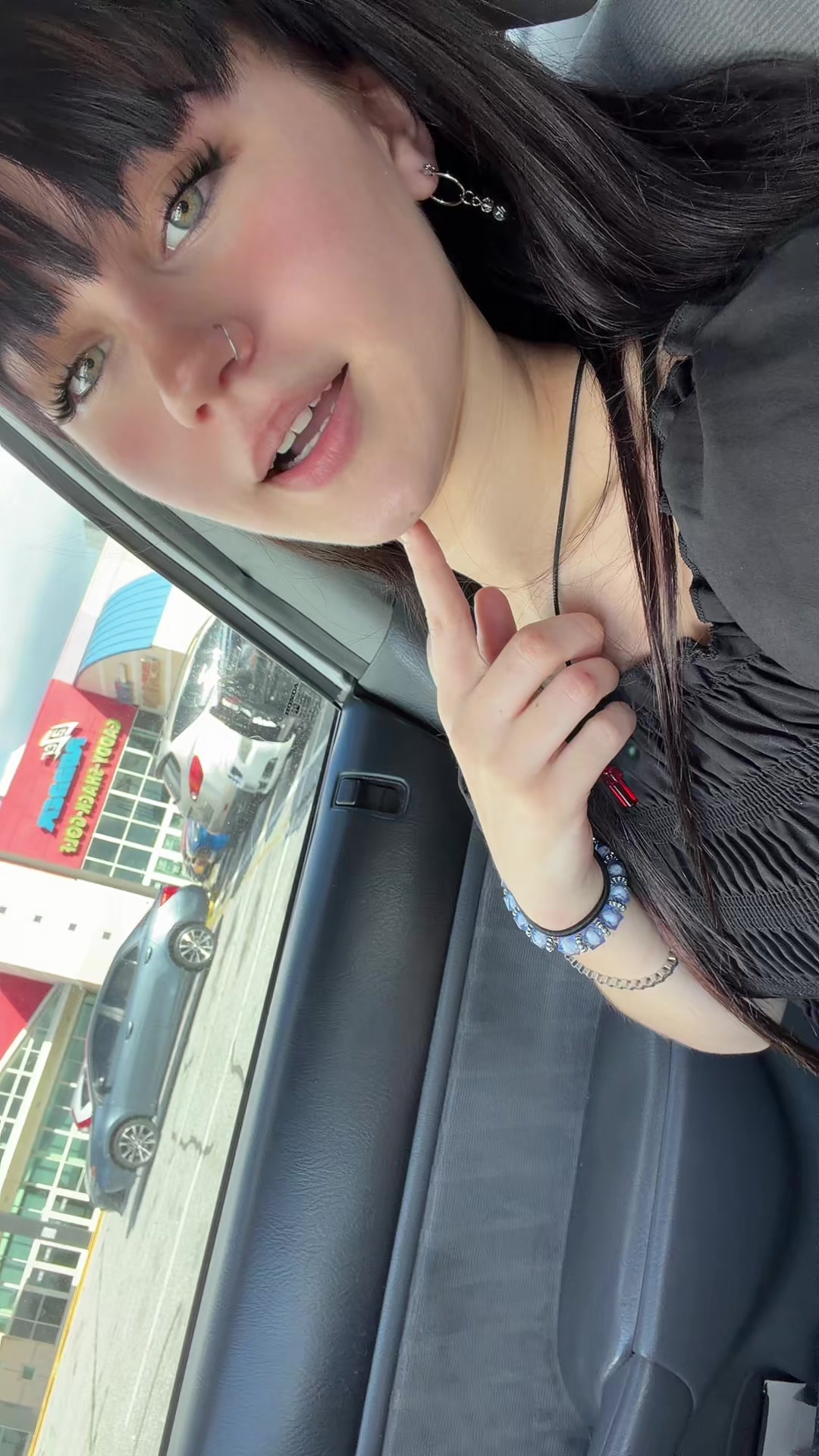 @leoisamenace