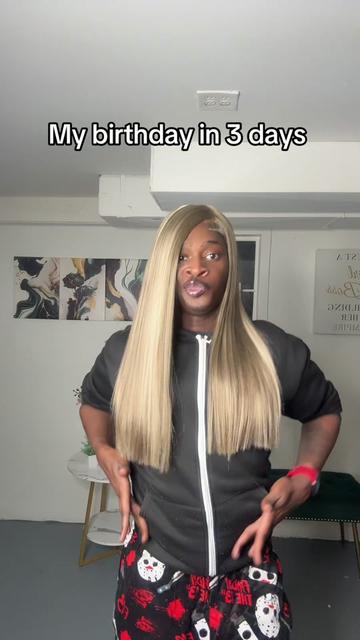 @Darkskinkenn