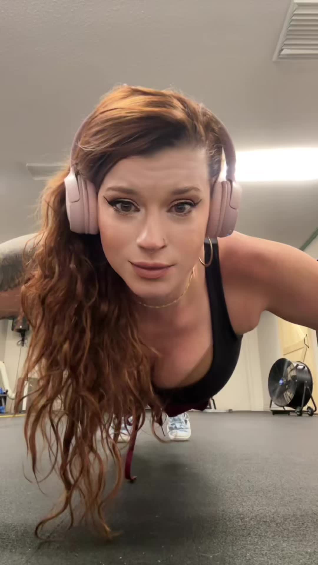@HeyToriHayman