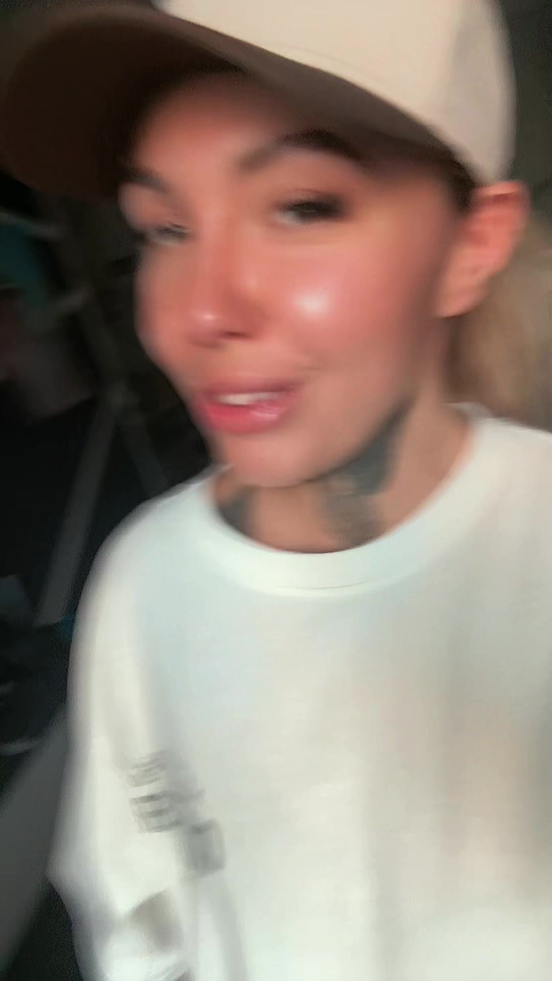 @𝔸ℕ𝕊𝕌🦋⃤ ᴠɪѕăᴛᴏᴀʀᴇ.