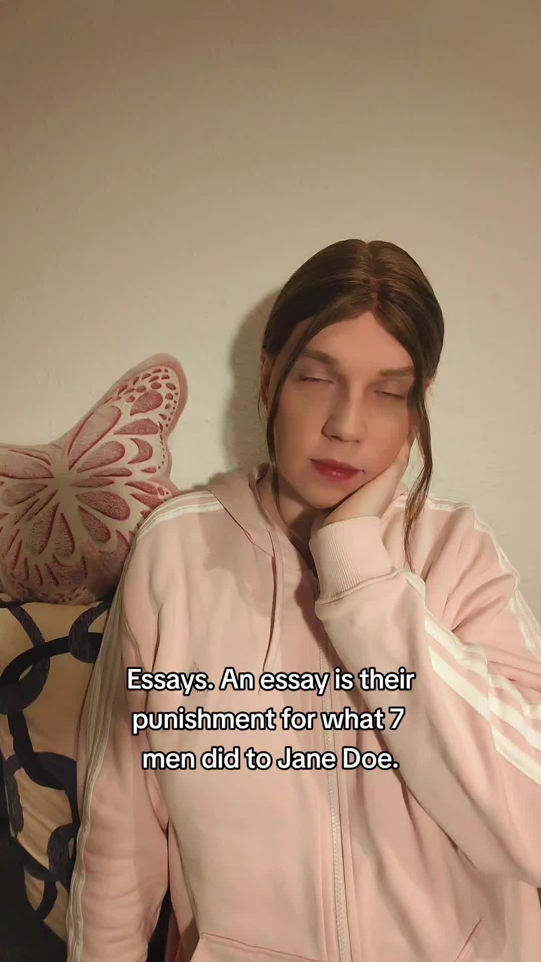 @Lena🦋
