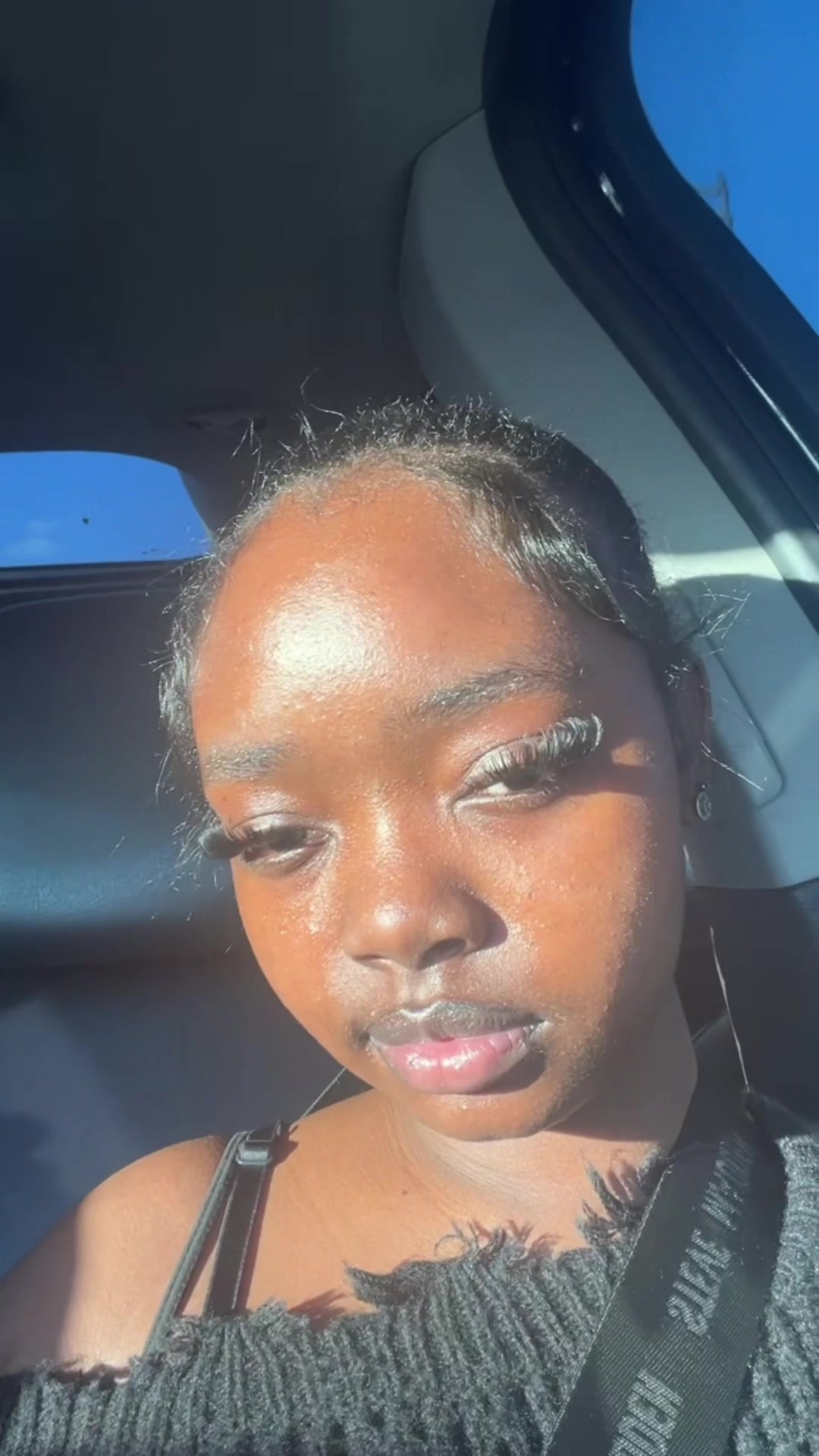 @lovelynii_