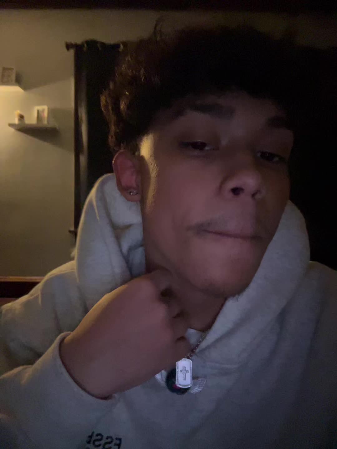 @just_yariel