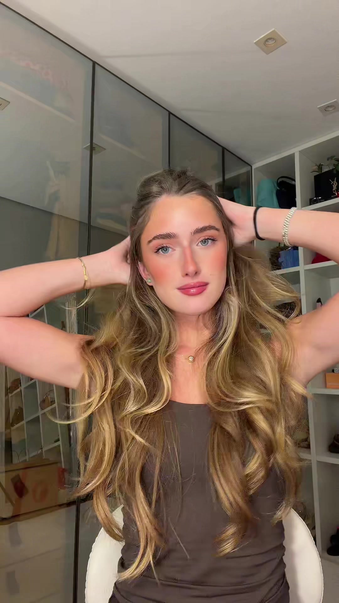 @KYARA KOGUT