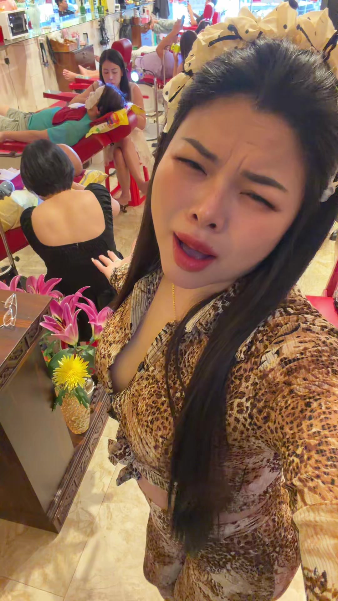 @HỚT TÓC NAM THẢO NGUYÊN Q4