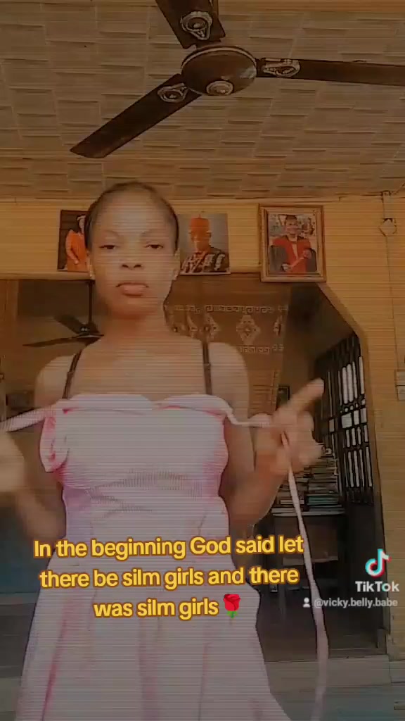 @Vicky Belly babe