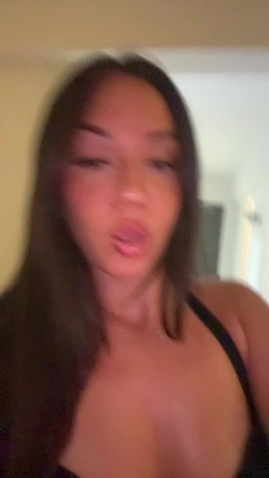 @adriana