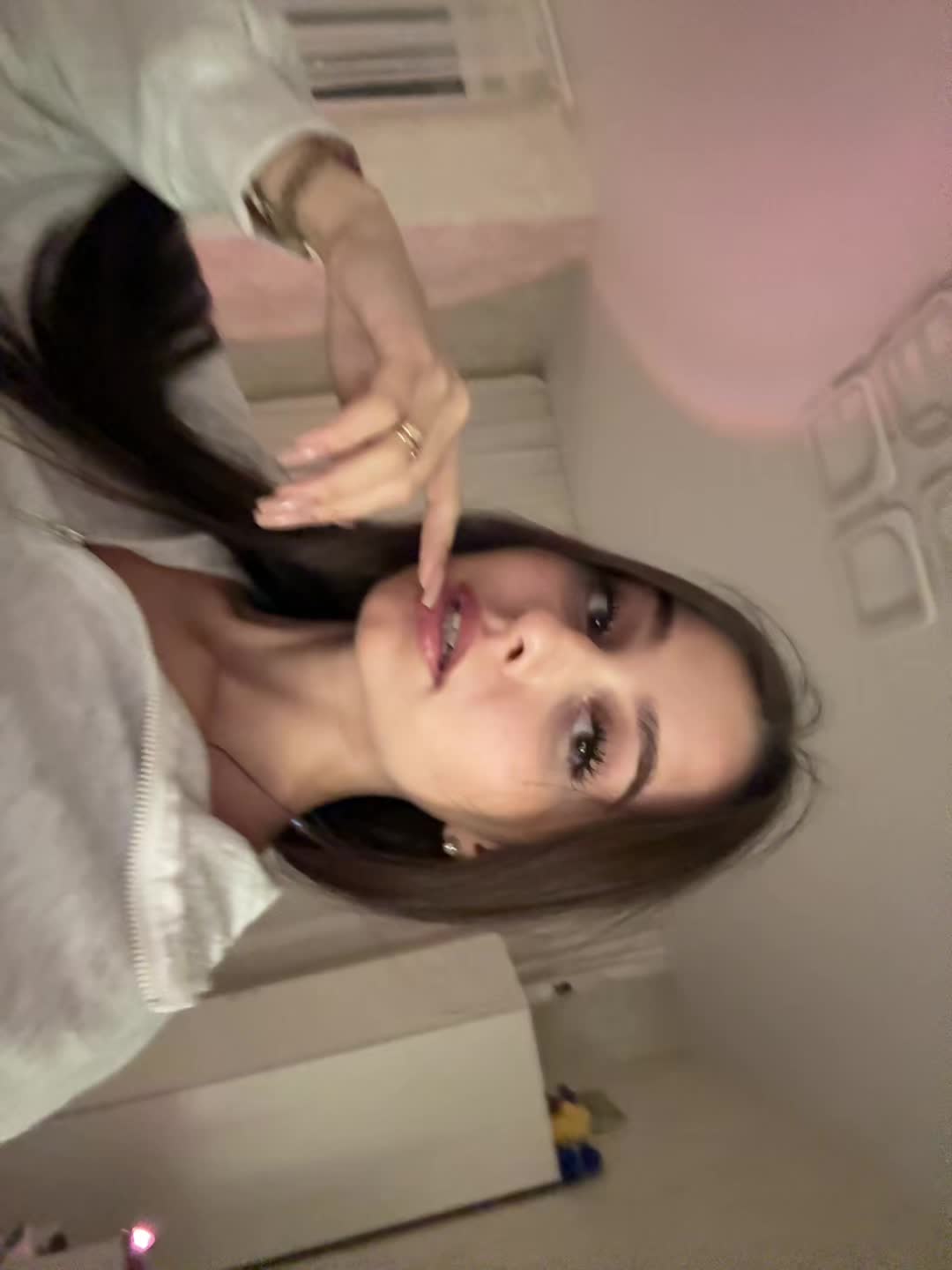 @lomeury🎀