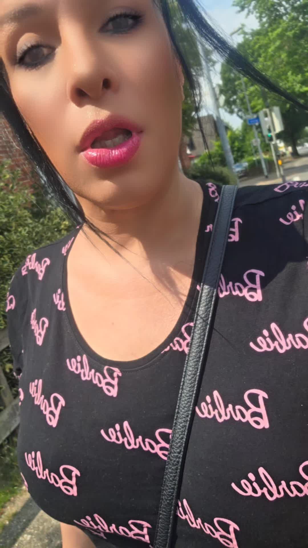 @nicolereyes2222