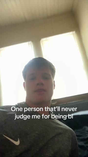 @dustin