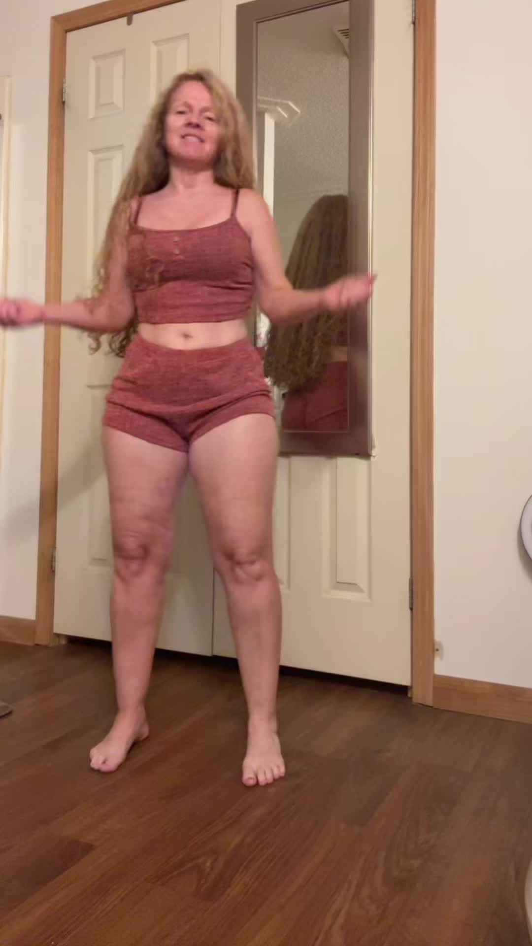 @Gg