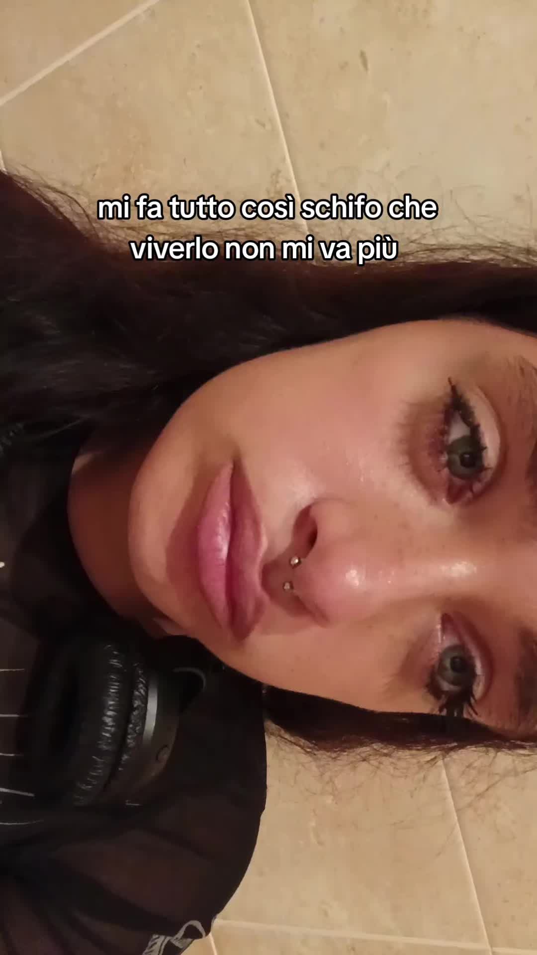 @j🌙