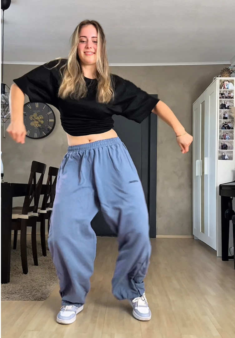 @ʟᴀʀᴀɪɴᴇ