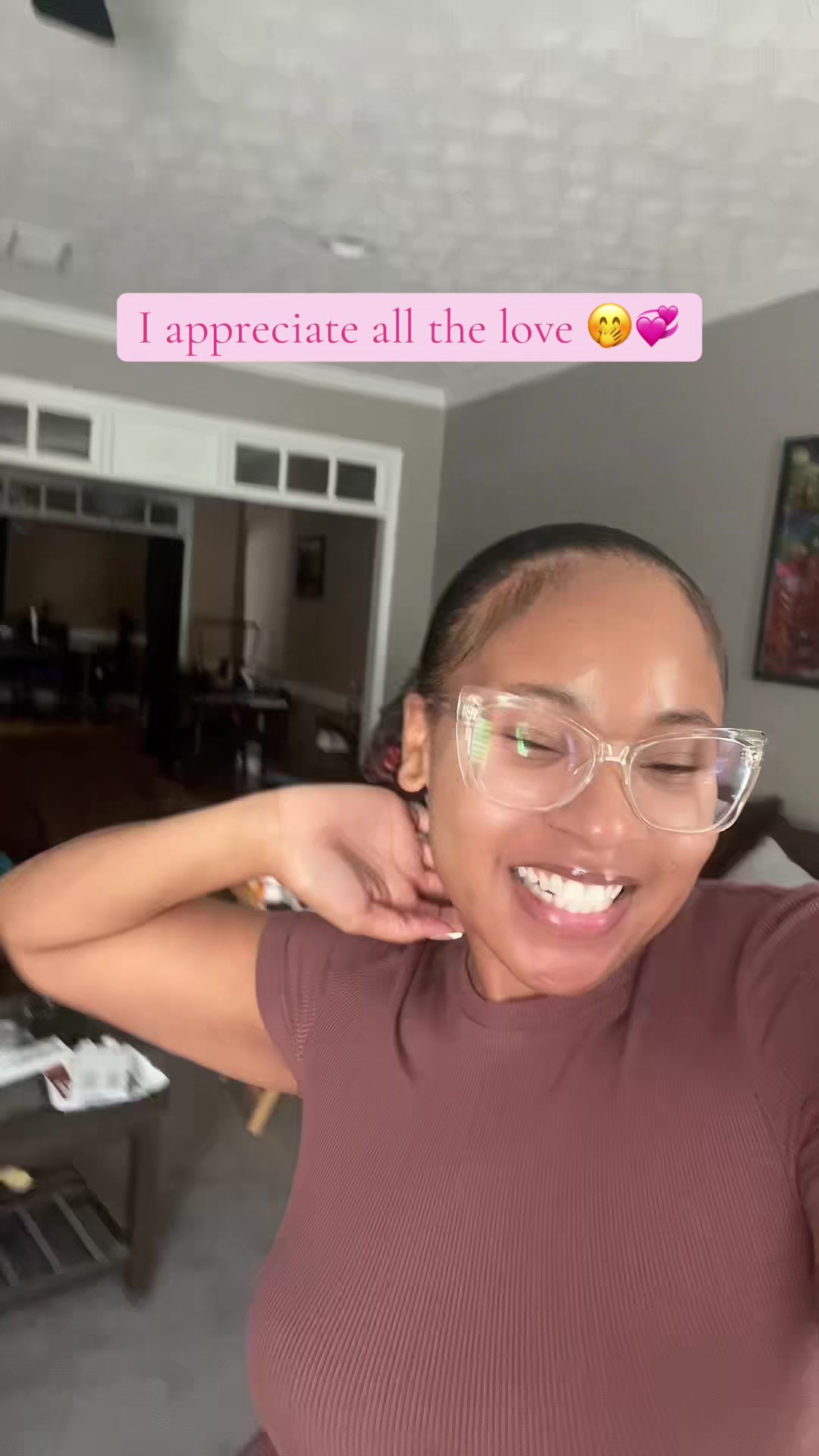 @alexiskimm
