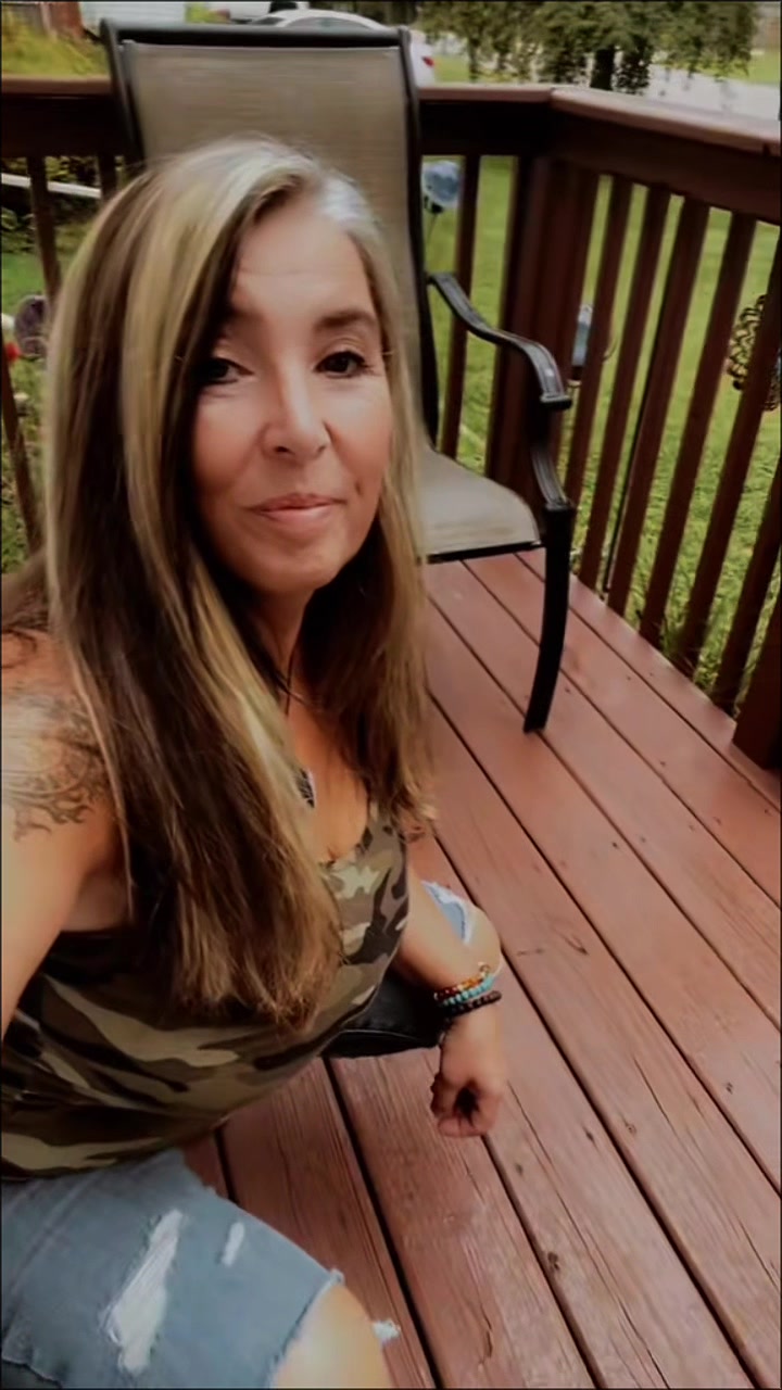 @JulieMarieRiggs