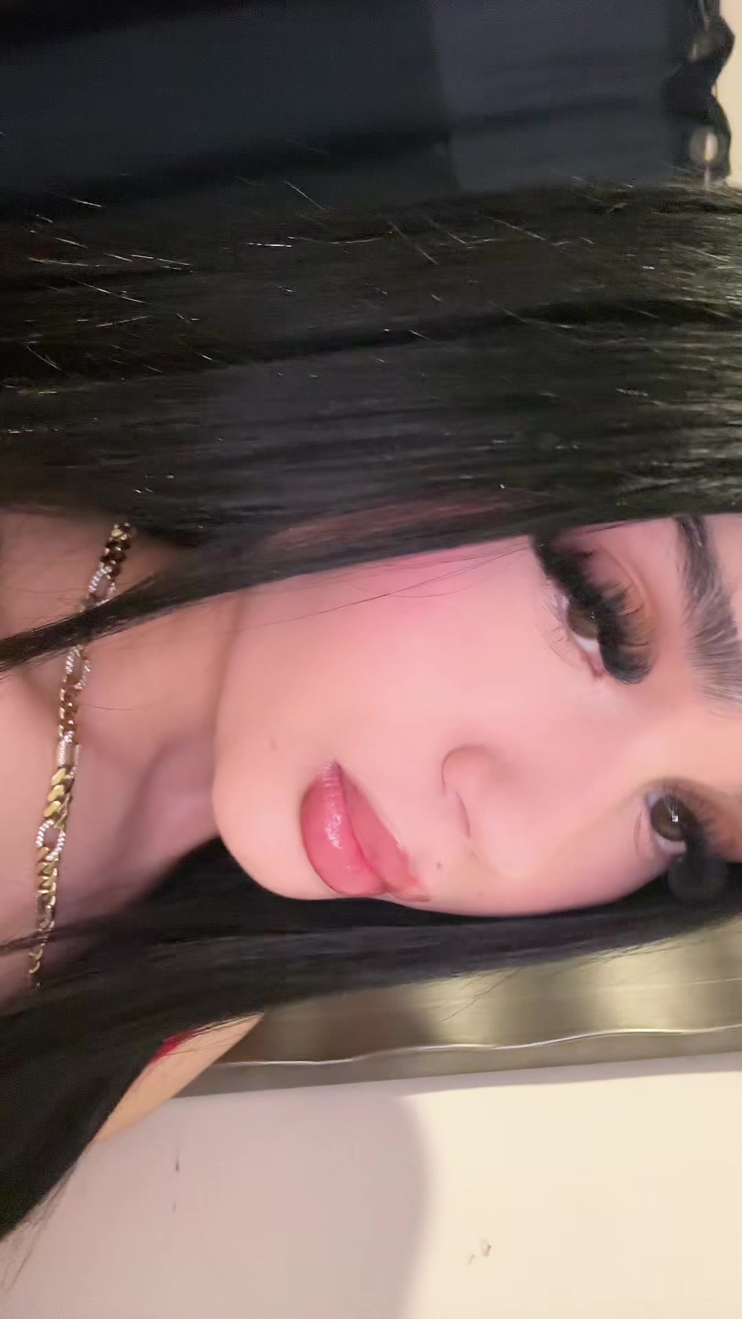 @les.