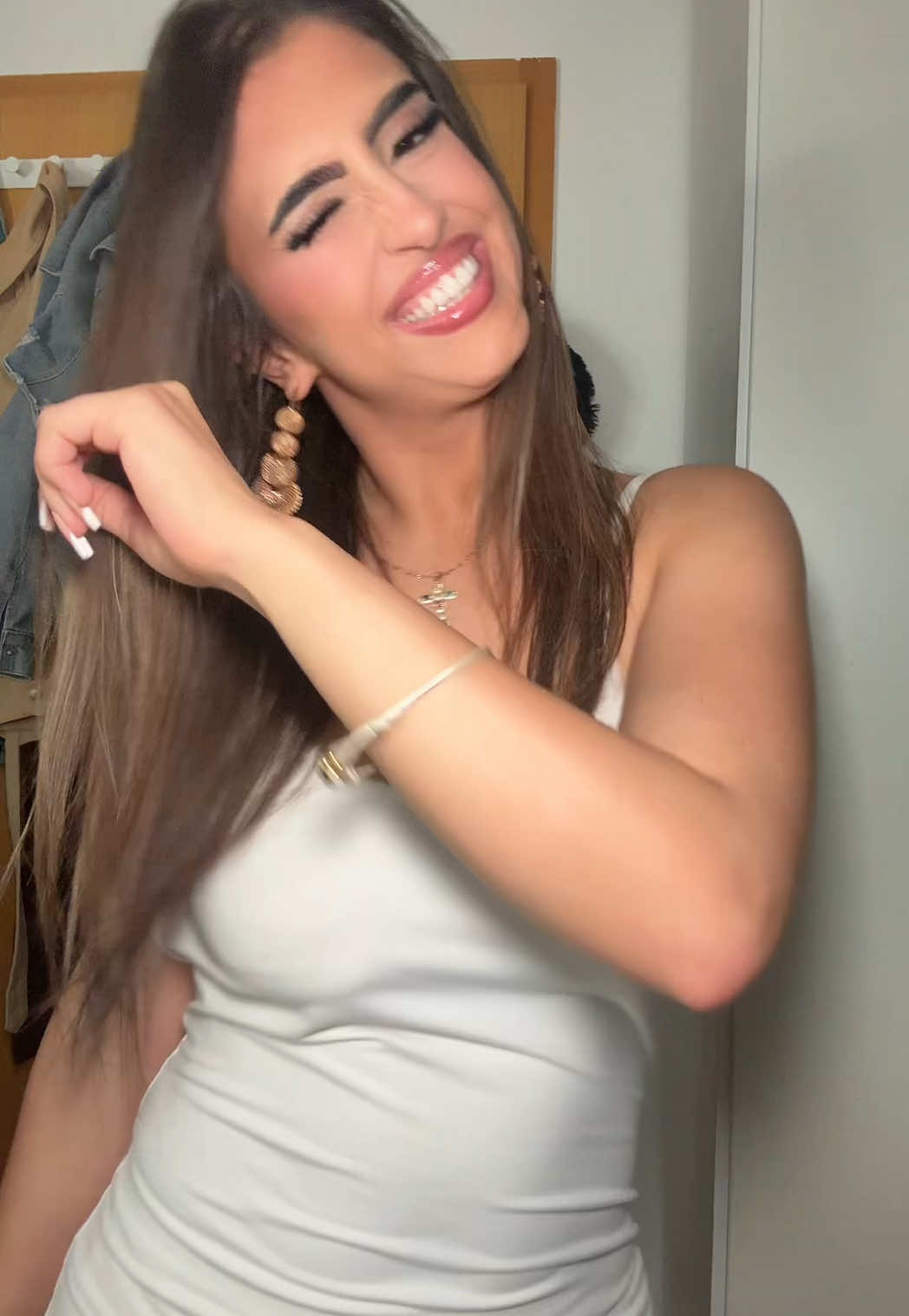 @&Nu;&alpha;&tau;&alpha;&lambda;&iota;́&alpha;