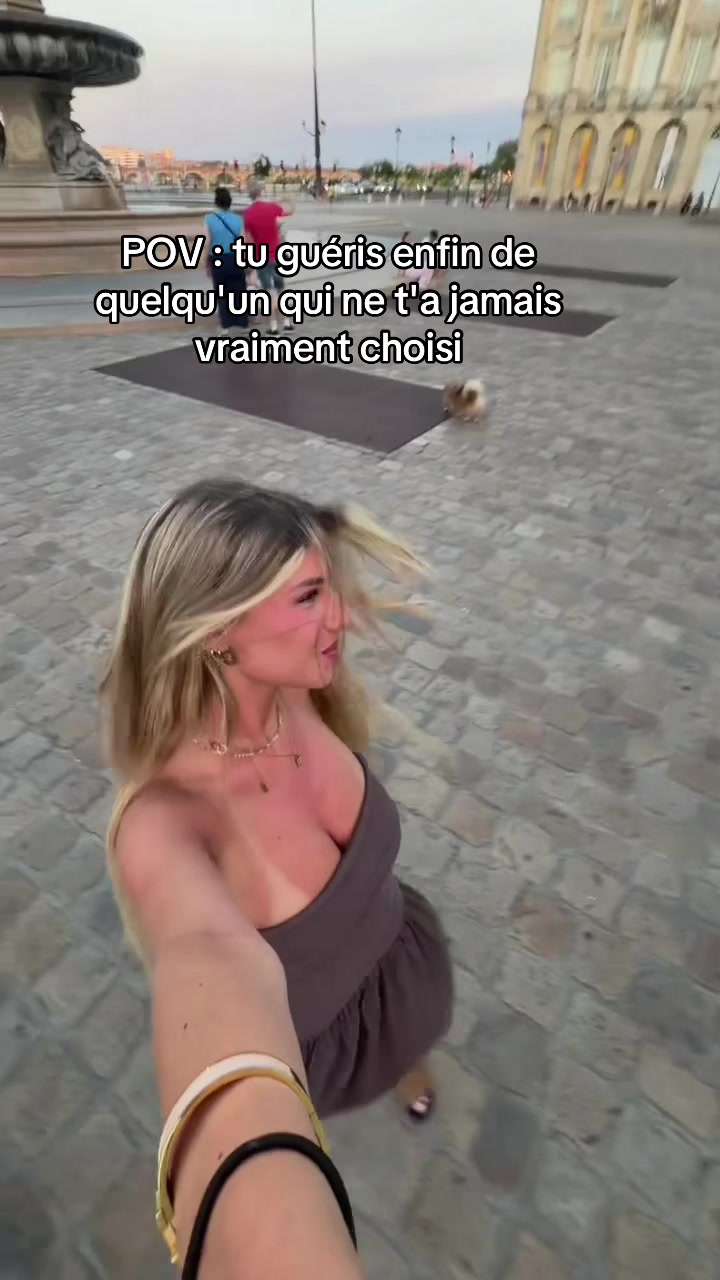 @Laura Tnnr