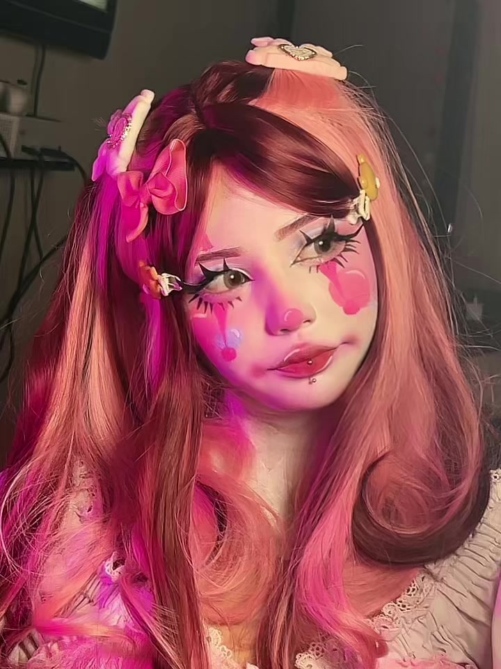 @Miku🕷️