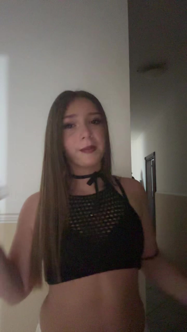 @我 🇦🇱