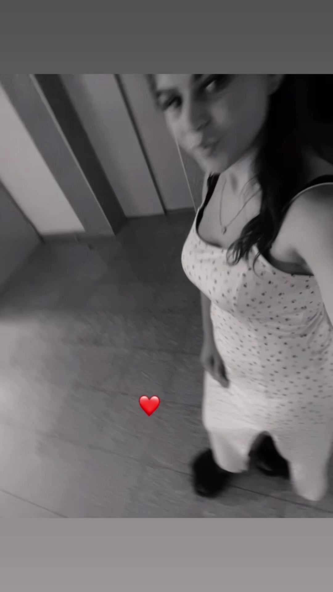 @Adelisa